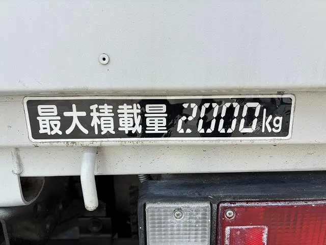 いすゞ エルフ SKG-NLR85AR(2WD)の写真16