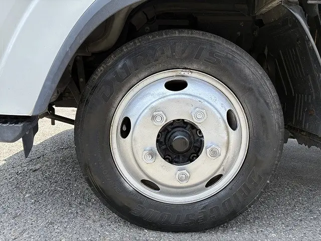 いすゞ エルフ SKG-NLR85AR(2WD)の写真23