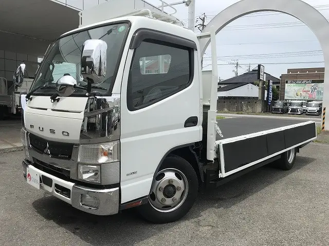三菱 キャンター 2PG-FEAV0(2WD)の写真9