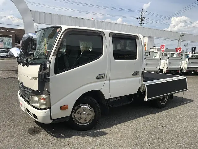 トヨタ ダイナ SKG-XZU605(2WD)の写真9