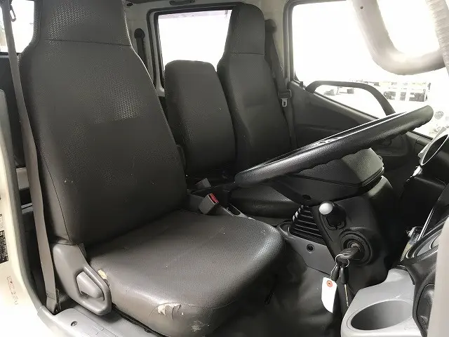 トヨタ ダイナ SKG-XZU605(2WD)の写真30