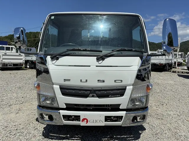 三菱 キャンター TPG-FDA00(4WD)の写真2