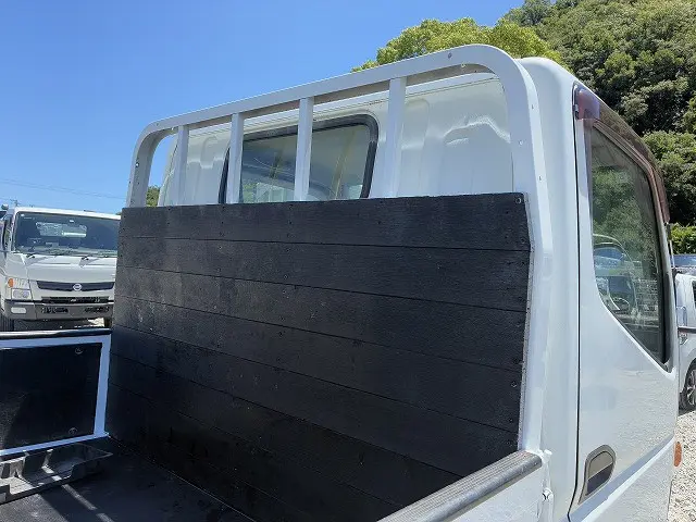 三菱 キャンター TPG-FDA00(4WD)の写真16