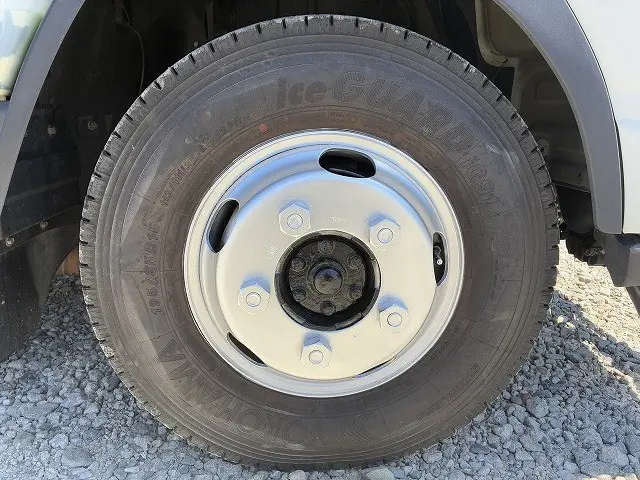 三菱 キャンター TPG-FDA00(4WD)の写真39
