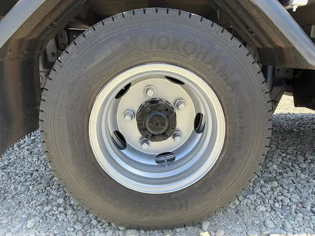 三菱 キャンター TPG-FDA00(4WD)の写真40