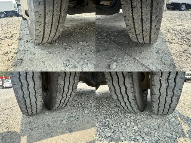 いすゞ フォワード PKG-FRR90S1(2WD)の写真16