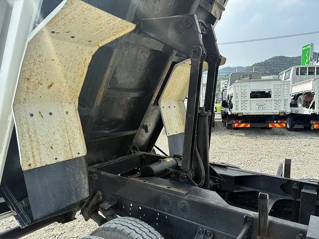 いすゞ フォワード PKG-FRR90S1(2WD)の写真30
