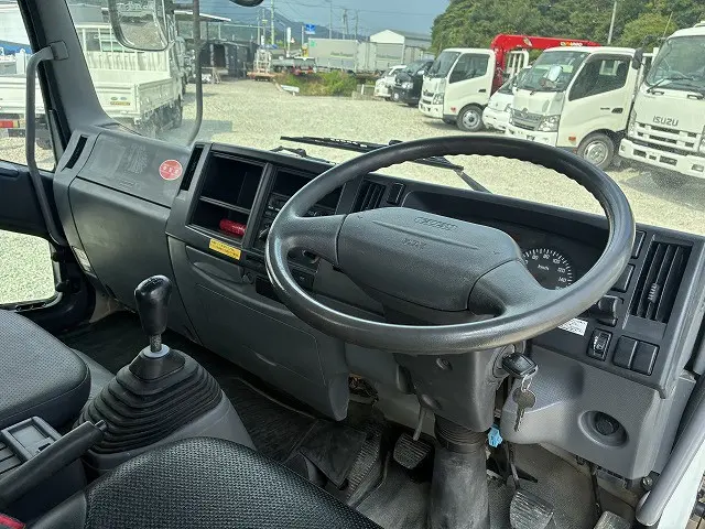 いすゞ フォワード PKG-FRR90S1(2WD)の写真37