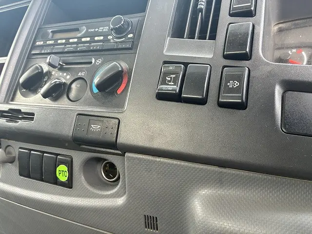 いすゞ フォワード PKG-FRR90S1(2WD)の写真49