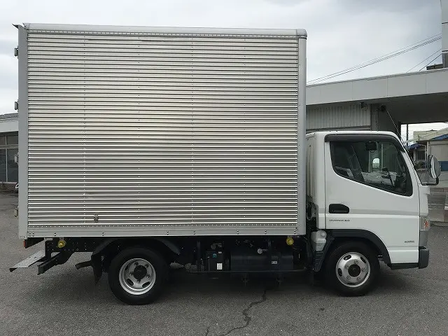 三菱 キャンター TPG-FBA20(2WD)の写真5