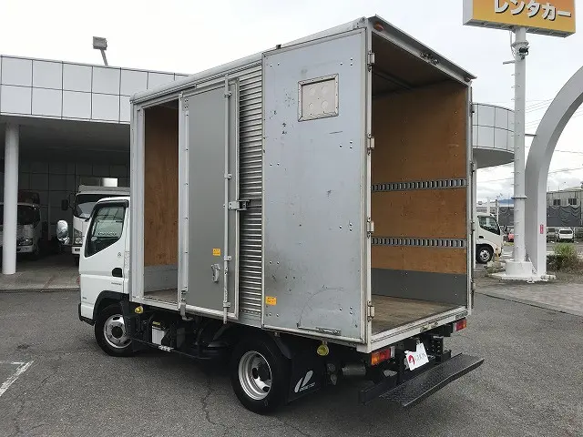 三菱 キャンター TPG-FBA20(2WD)の写真13