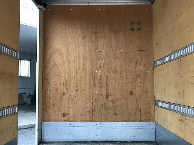 三菱 キャンター TPG-FBA20(2WD)の写真17