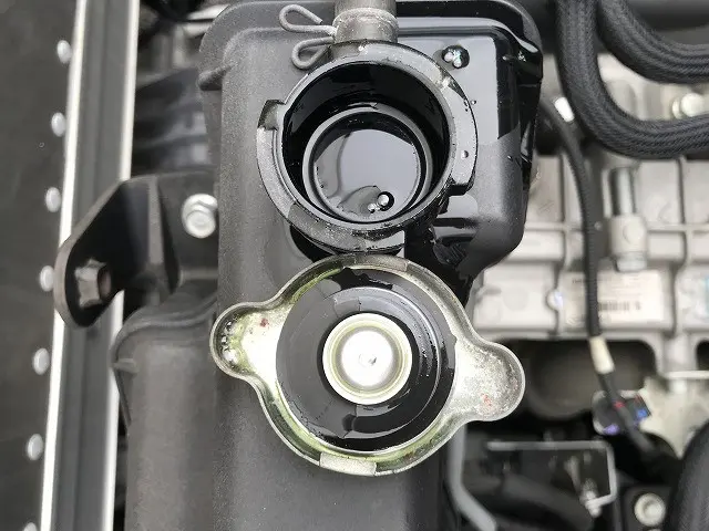 三菱 キャンター TPG-FBA20(2WD)の写真27