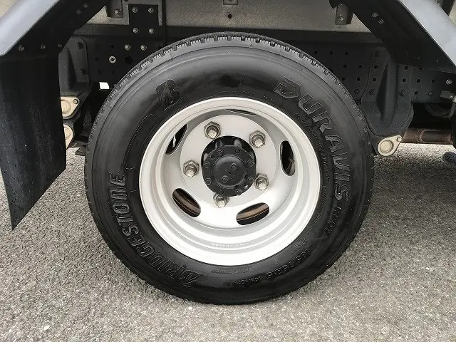 三菱 キャンター TPG-FBA20(2WD)の写真30