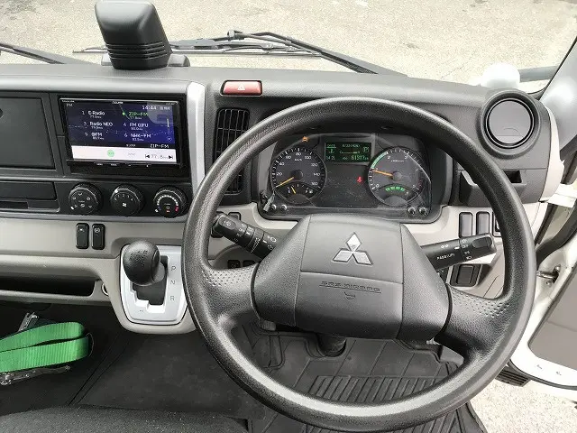 三菱 キャンター TPG-FBA20(2WD)の写真44
