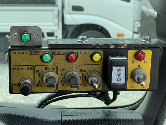 日野 デュトロ TKG-XZU600X(2WD)の写真47