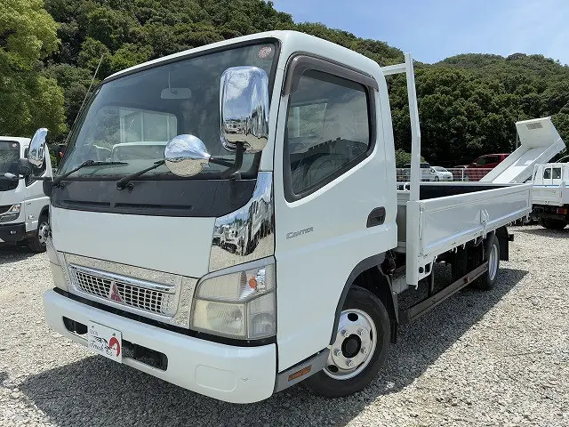 三菱 キャンター BKG-FE82BS(2WD)の写真1