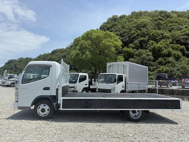 三菱 キャンター BKG-FE82BS(2WD)の写真11