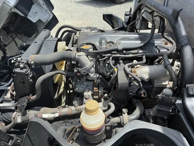 三菱 キャンター BKG-FE82BS(2WD)の写真20