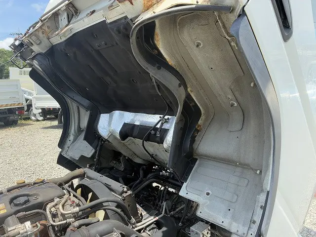 三菱 キャンター BKG-FE82BS(2WD)の写真24