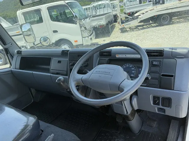 三菱 キャンター BKG-FE82BS(2WD)の写真31