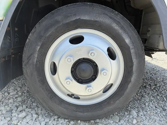 三菱 キャンター BKG-FE82BS(2WD)の写真36
