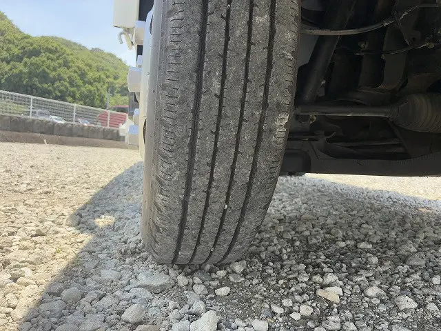 三菱 キャンター BKG-FE82BS(2WD)の写真40