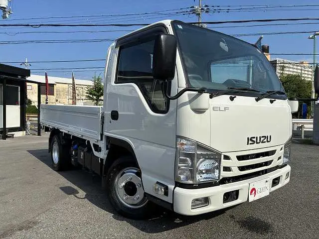 いすゞ エルフ 2RG-NHR88A(2WD)の写真3