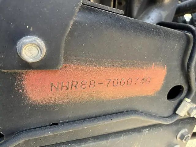 いすゞ エルフ 2RG-NHR88A(2WD)の写真18