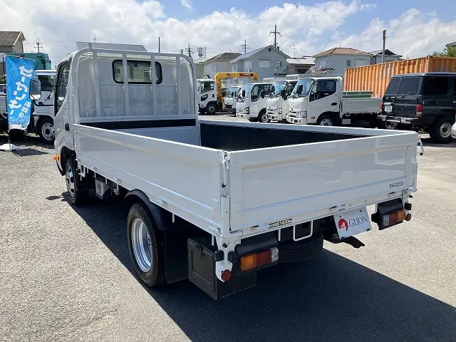 トヨタ ダイナ 2PG-GDY281(4WD)の写真6