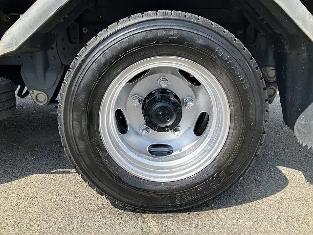 三菱 キャンター TPG-FBA20(2WD)の写真23