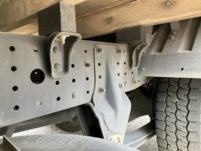 三菱 キャンター TPG-FBA20(2WD)の写真26