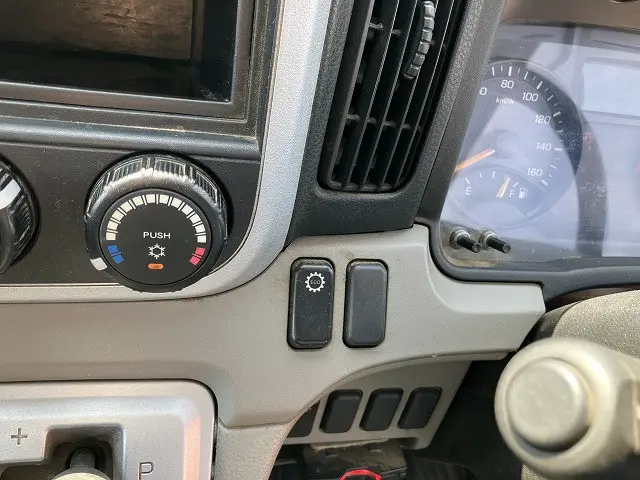 三菱 キャンター TPG-FBA20(2WD)の写真34