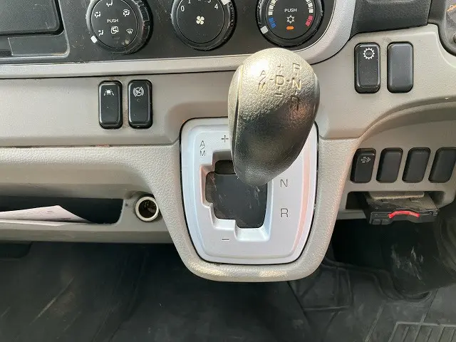 三菱 キャンター TPG-FBA20(2WD)の写真37