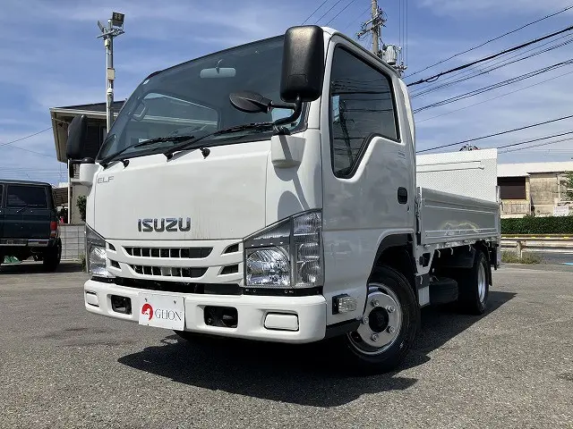 いすゞ エルフ 2RG-NJR88A(2WD)の写真1