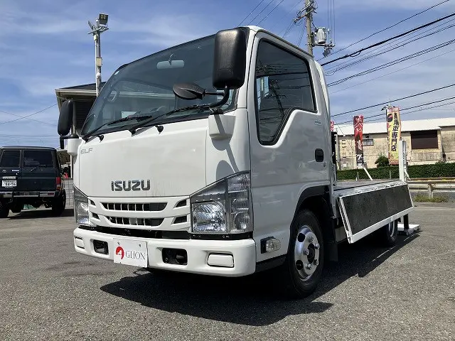 いすゞ エルフ 2RG-NJR88A(2WD)の写真9