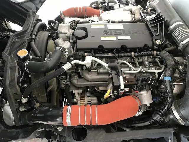 いすゞ エルフ 2RG-NJR88A(2WD)の写真17