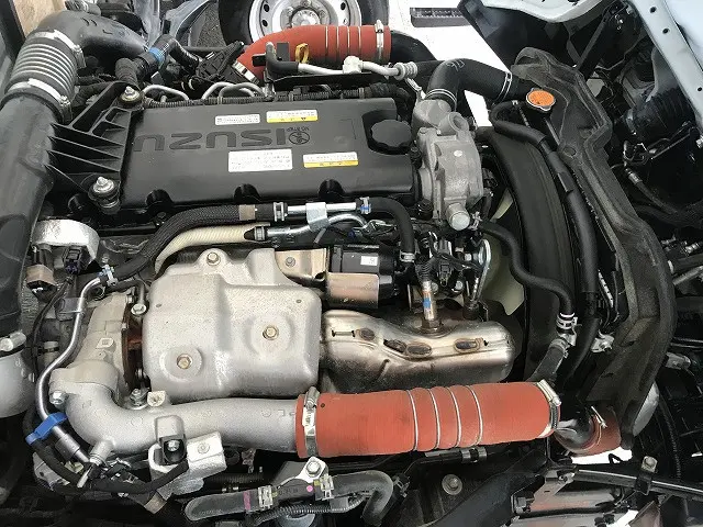 いすゞ エルフ 2RG-NJR88A(2WD)の写真18