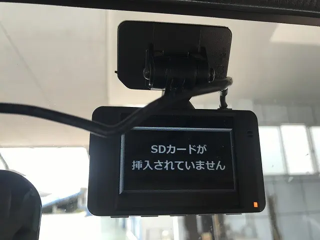 いすゞ エルフ 2RG-NJR88A(2WD)の写真31