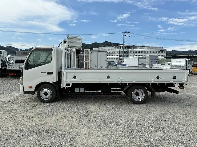 日野 デュトロ TKG-XZC710M(2WD)の写真4