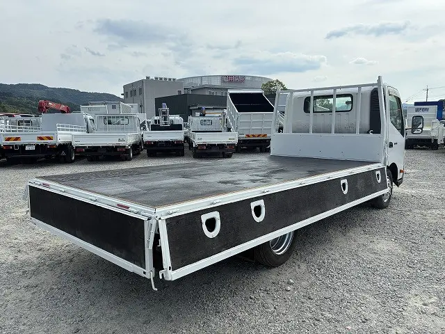 日野 デュトロ TKG-XZC710M(2WD)の写真15