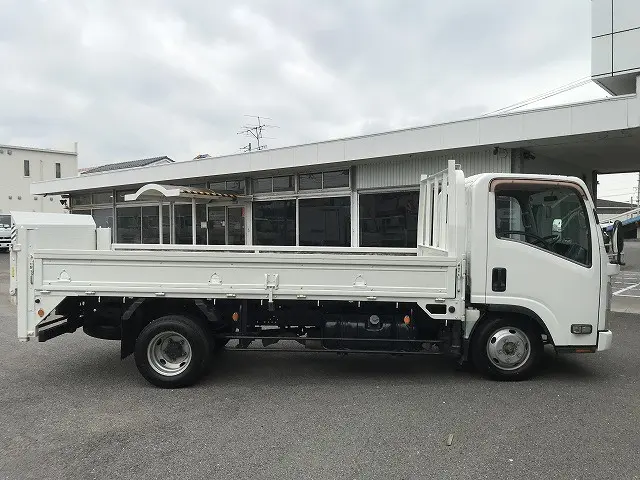 いすゞ エルフ SKG-NMR85AN(2WD)の写真5