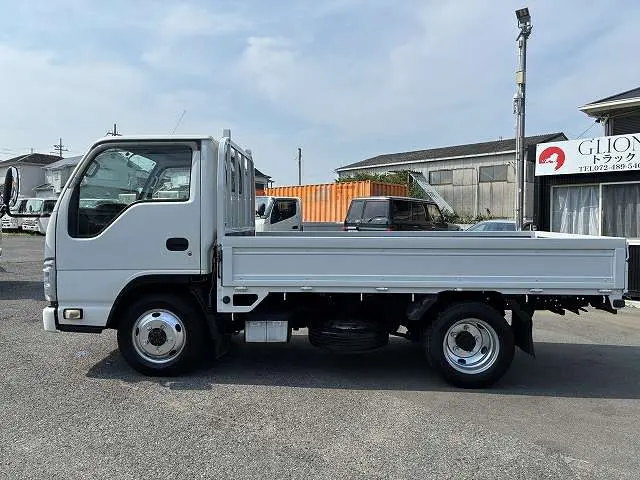 いすゞ エルフ TRG-NJS85A(4WD)の写真4