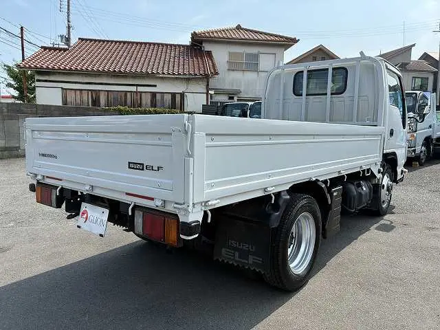 いすゞ エルフ TRG-NJS85A(4WD)の写真6