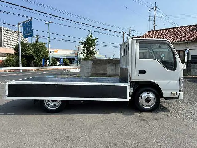 いすゞ エルフ TRG-NJS85A(4WD)の写真12