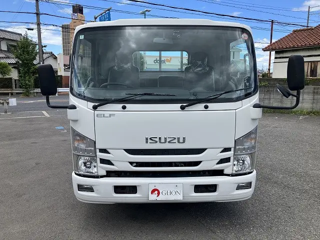 いすゞ エルフ TRG-NPR85AR(2WD)の写真2