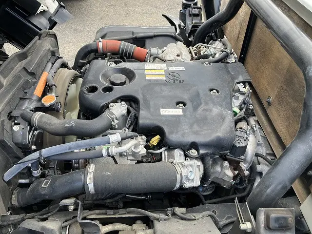 いすゞ エルフ TRG-NPR85AR(2WD)の写真42