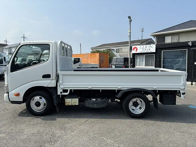 日野 デュトロ TKG-XZU605M(2WD)の写真4