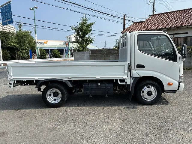日野 デュトロ TKG-XZU605M(2WD)の写真5