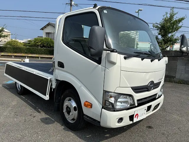 日野 デュトロ TKG-XZU605M(2WD)の写真10